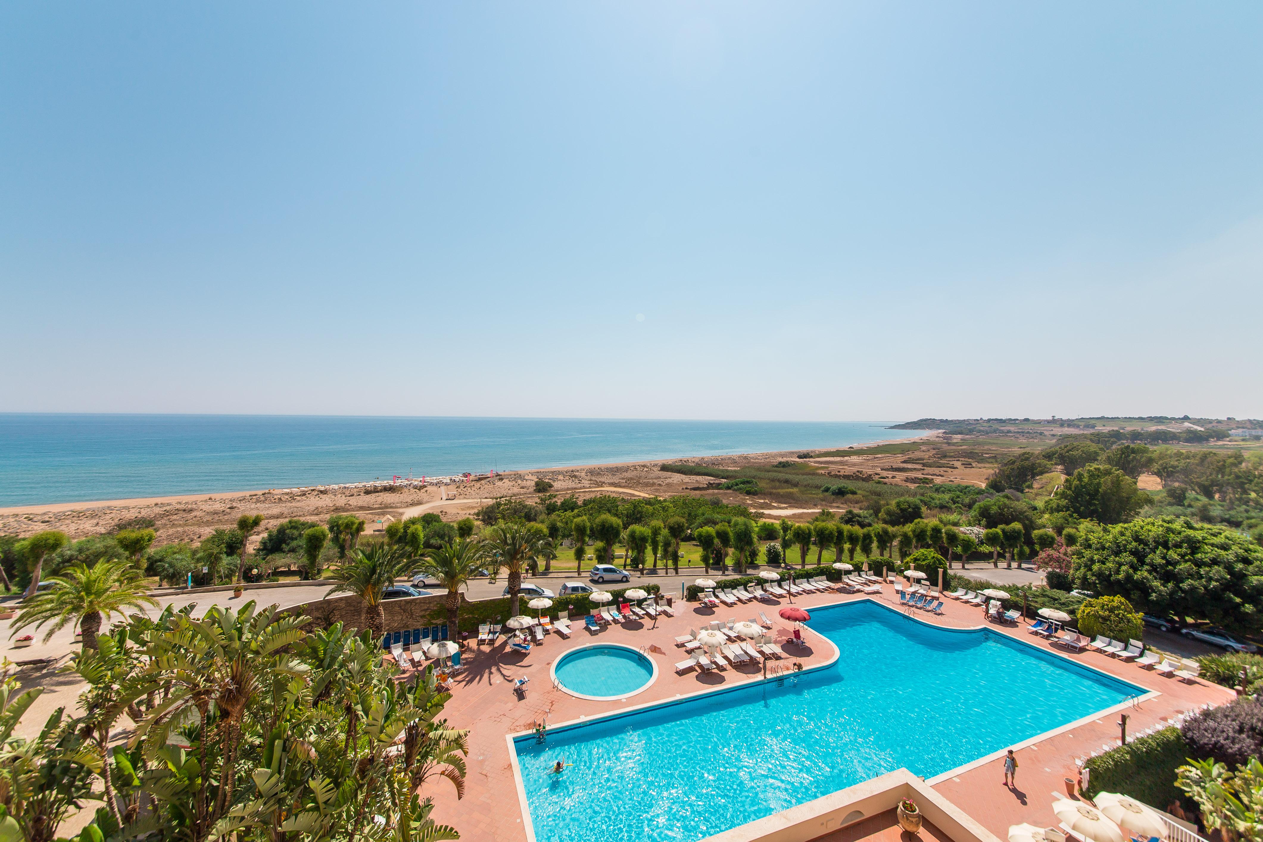 Paradise Selinunte Hotel 4*