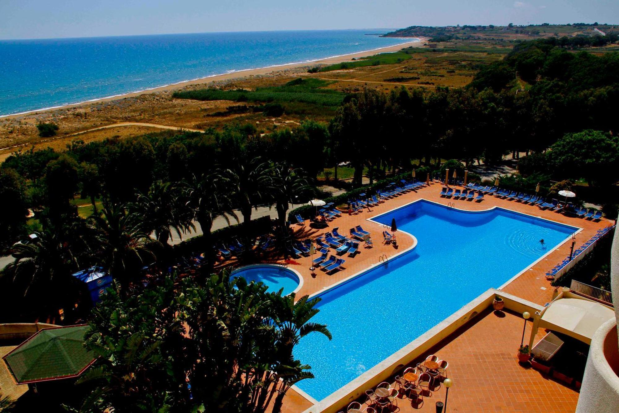 Paradise Selinunte Hotel 4*